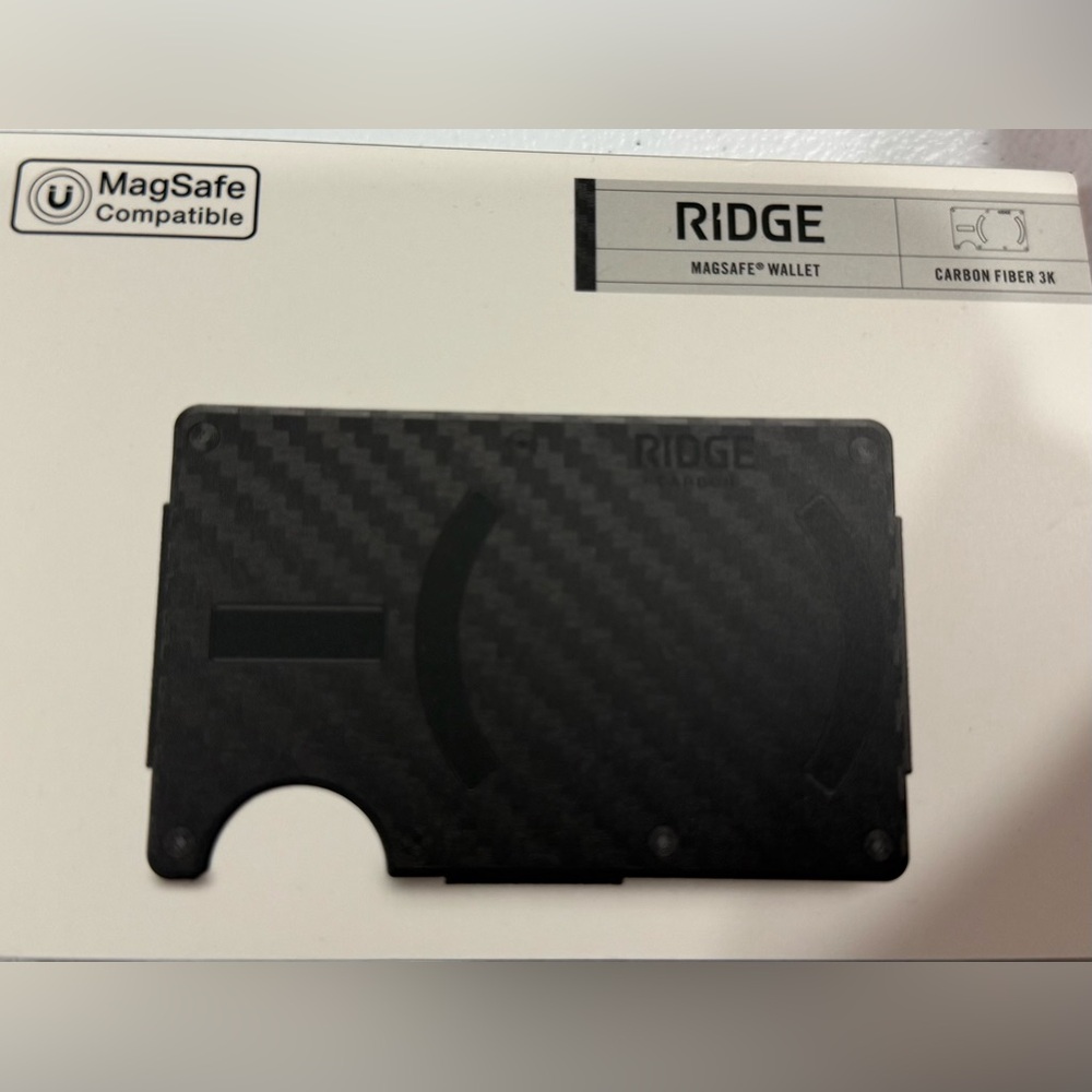 Ridge Black Carbon Fiber Wallet